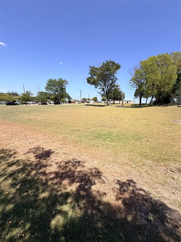 2012 Hillview Street, Mesquite, TX 75149