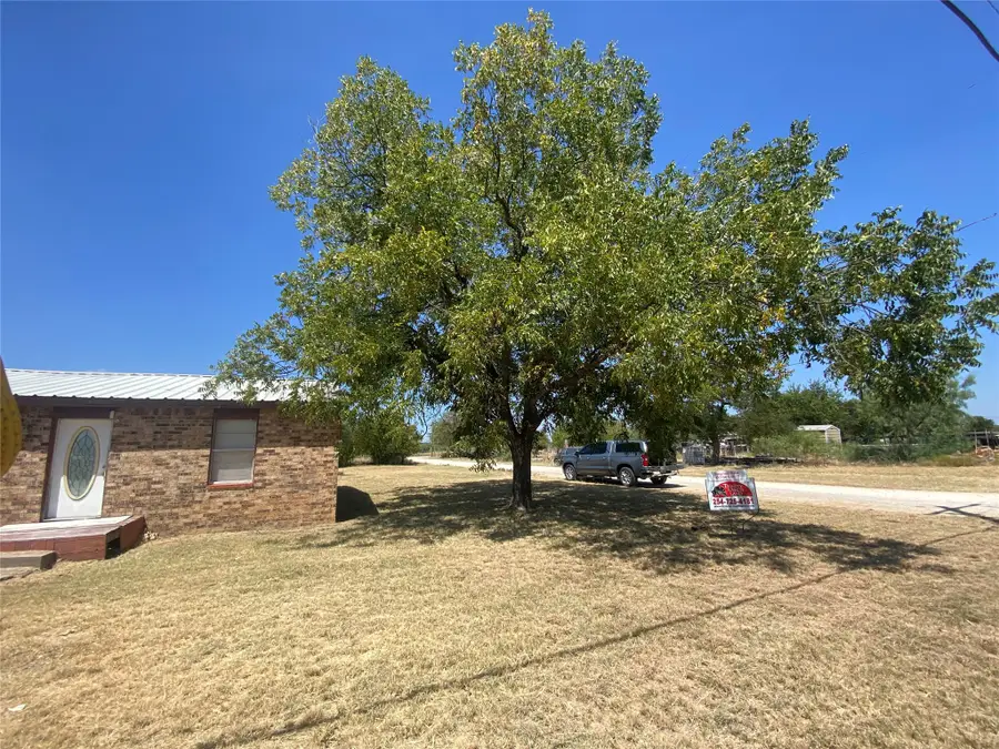 1415 Mountain Street, Coleman, TX 76834 - #2