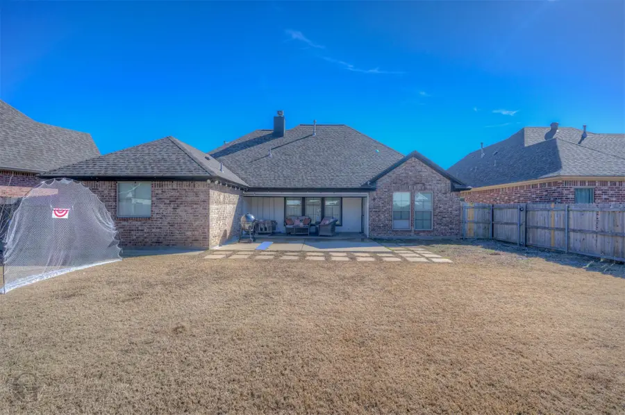 213 Roanoke Circle, Benton, LA 71006 - #3