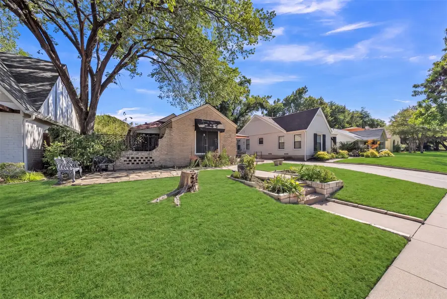 4313 El Campo Avenue, Fort Worth, TX 76107 - #2