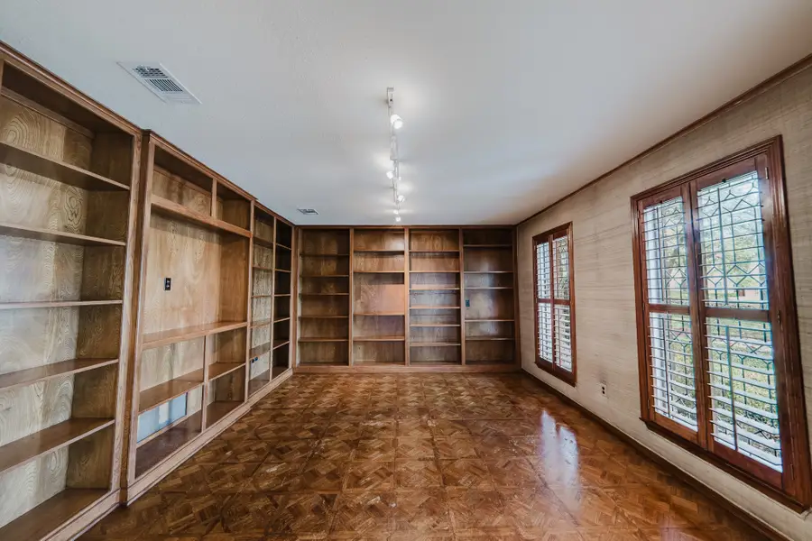 7500 Teakwood Court, Fort Worth, TX 76112 - #2