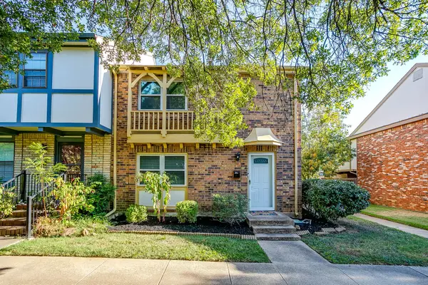 356 Westview Terrace, Arlington, TX 76013