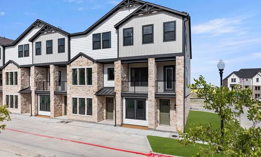 1000 Comfort Drive, Plano, TX 75075 - #2