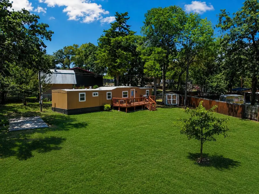 265 Robin Hood Road, Gordonville, TX 76245 - #3