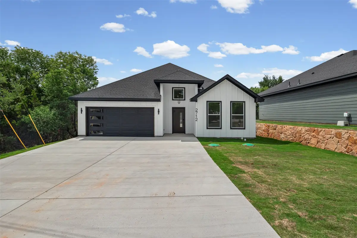 2712 Steepleridge Circle, Granbury, TX 76048 - #1