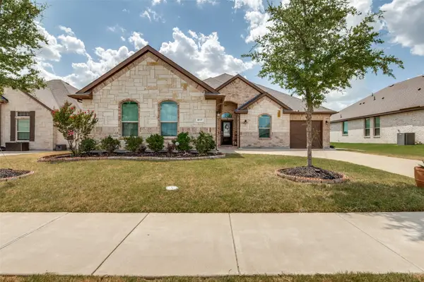 617 Mesquite Grove Road, Midlothian, TX 76065