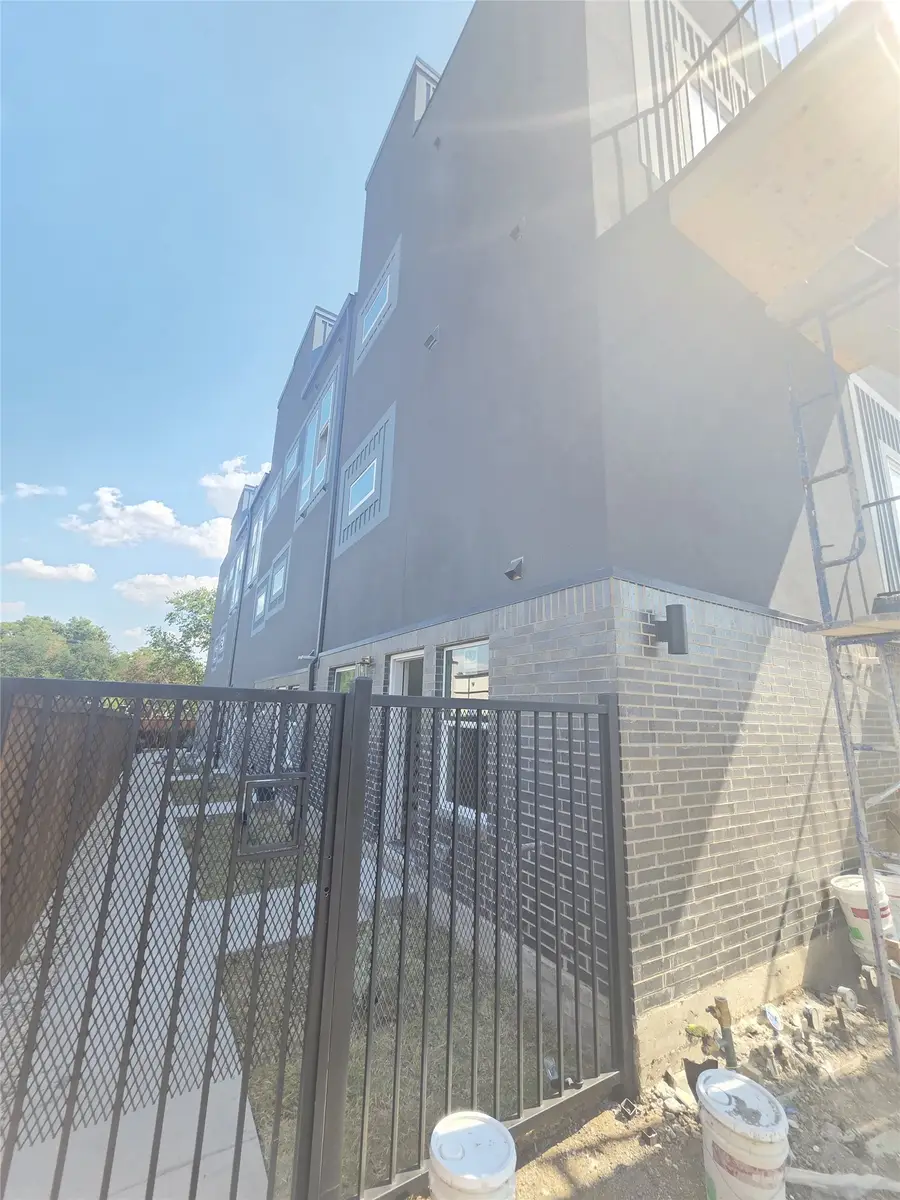 2514 Lucas Drive #101, Dallas, TX 75219 - #3