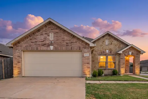 2924 Grand Gulf Road, Fort Worth, TX 76123