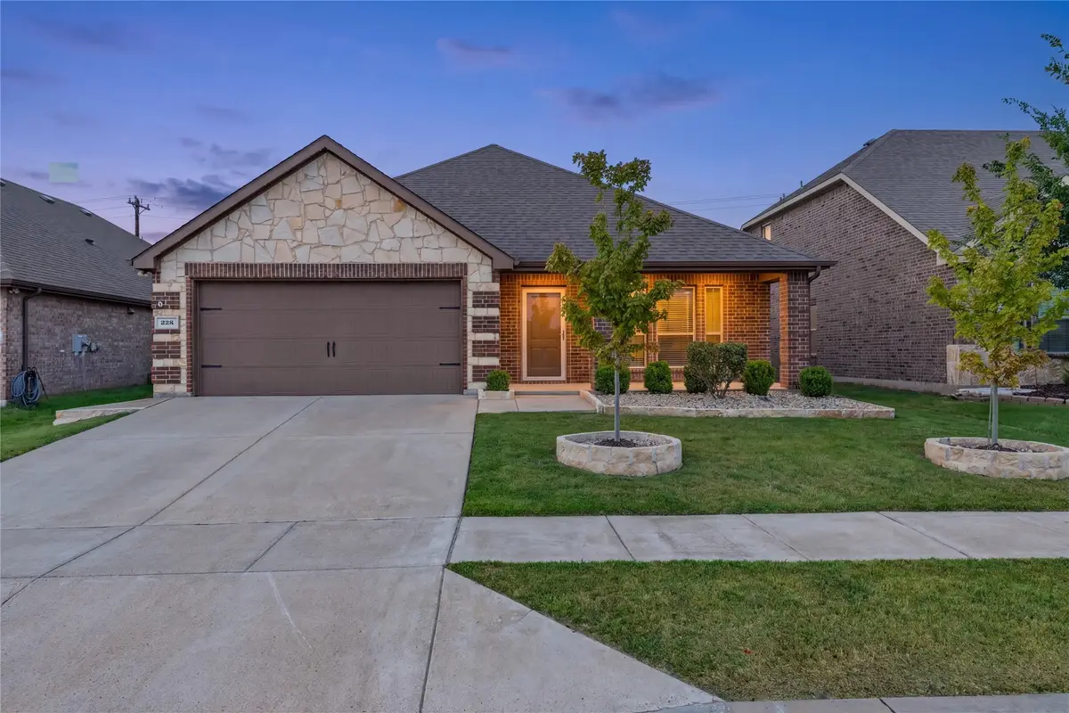 228 Sunny Corner Road, Royse City, TX 75189 - #1