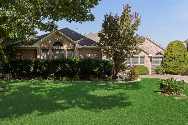 6312 Southern Hills Drive, Fort Worth, TX 76132