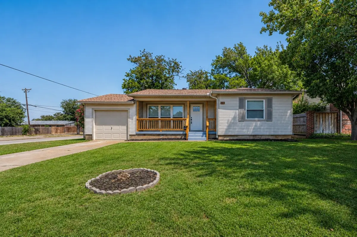 2323 Morgan Street, Irving, TX 75062 - #1