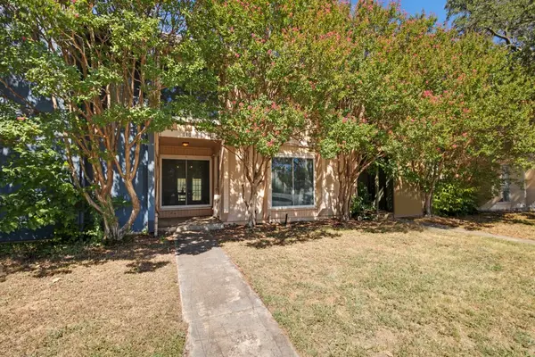 1404 Sombre Vista Drive, Denton, TX 76205