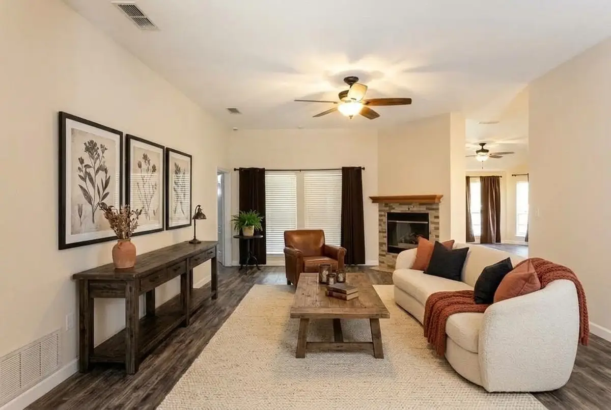 3904 Santa Cruz Street, Granbury, TX 76049 - #1