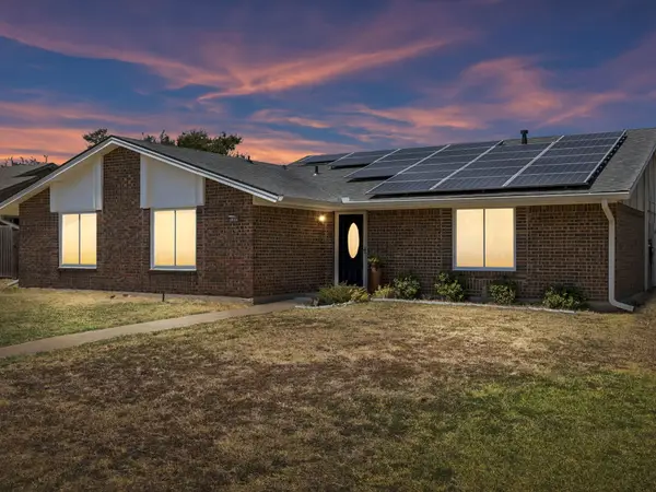 1809 Windsong Trail, Richardson, TX 75081