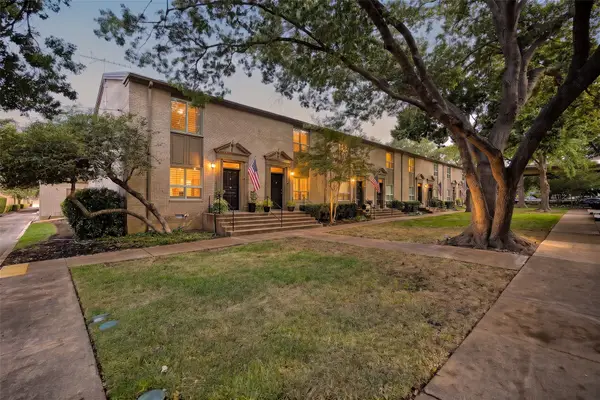 7424 W Northwest Highway #9, Dallas, TX 75225