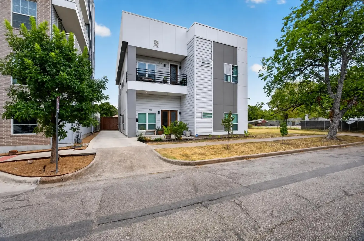 416 W 10th Street, Dallas, TX 75208 - #1