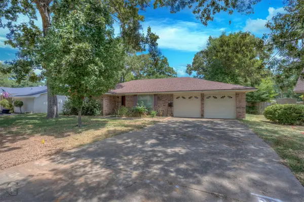 9811 W Homewood Circle, Shreveport, LA 71118