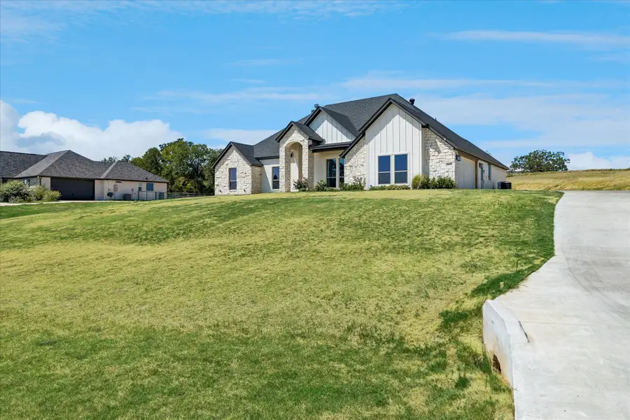 10020 Valley Oak Court, Springtown, TX 76082 - #2