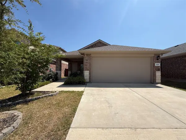 124 Greengate Drive, Boyd, TX 76023