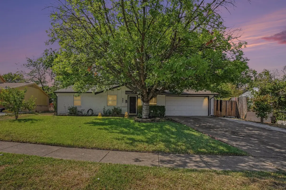 618 Thrush Avenue, Duncanville, TX 75116 - #1