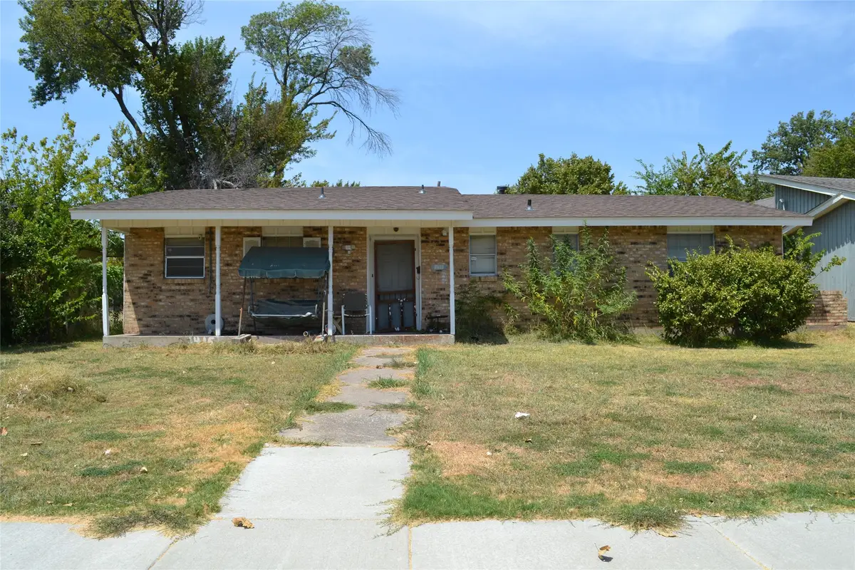 2415 Whit Drive, Mesquite, TX 75150 - #1