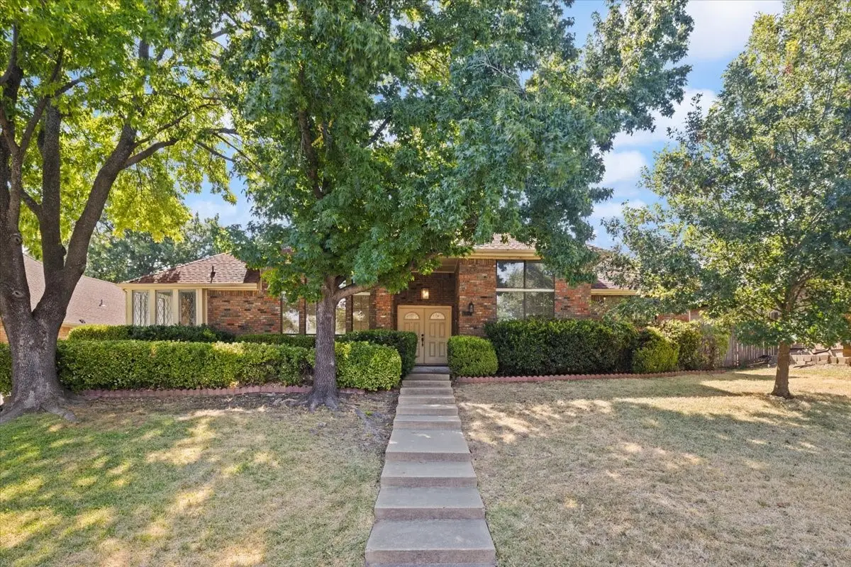 3637 Bluegrass Drive, Grand Prairie, TX 75052 - #1