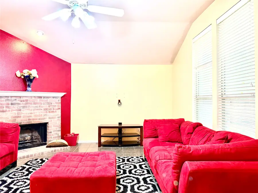 193 Rolling Court, Lancaster, TX 75146 - #2