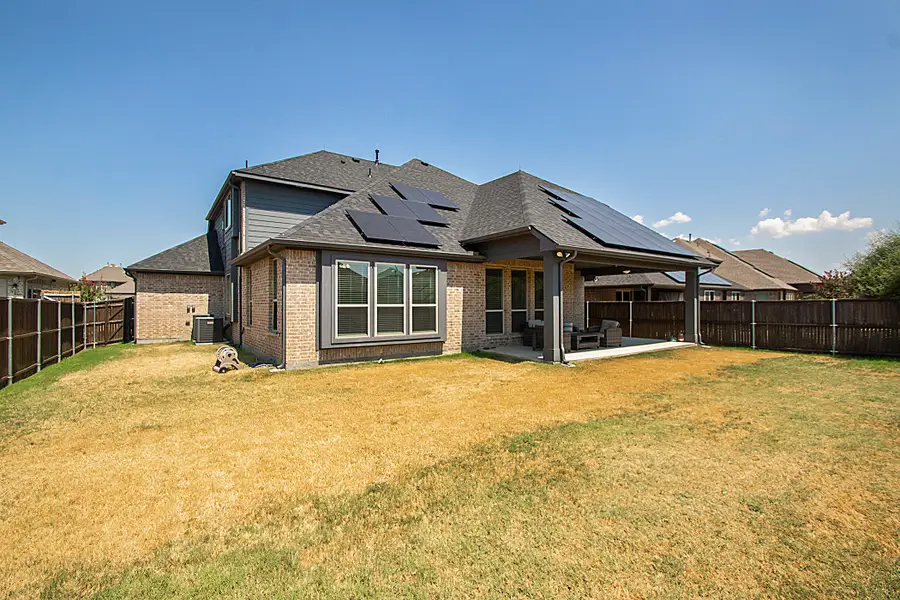1420 Stoneleigh Place, Aubrey, TX 76227 - #2