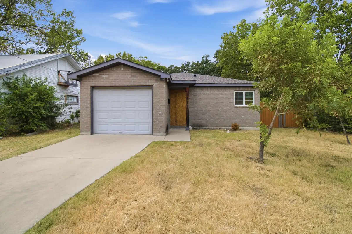3923 Metropolitan Avenue, Dallas, TX 75210 - #1