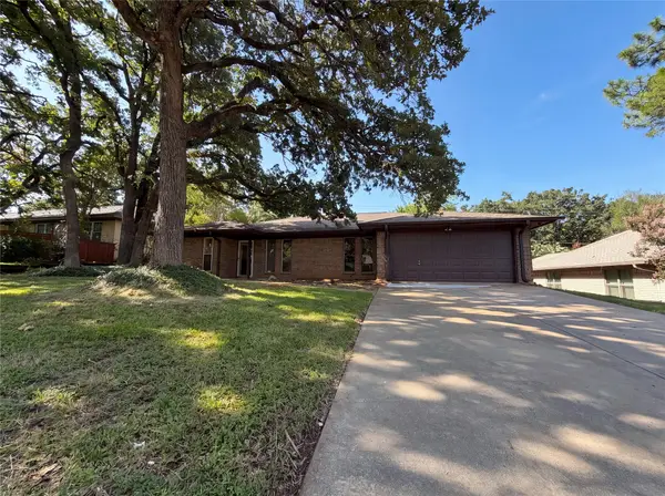 5804 Ridge Drive, Arlington, TX 76016
