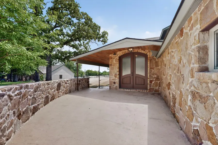 1880 Houston Road, Burleson, TX 76028 - #2