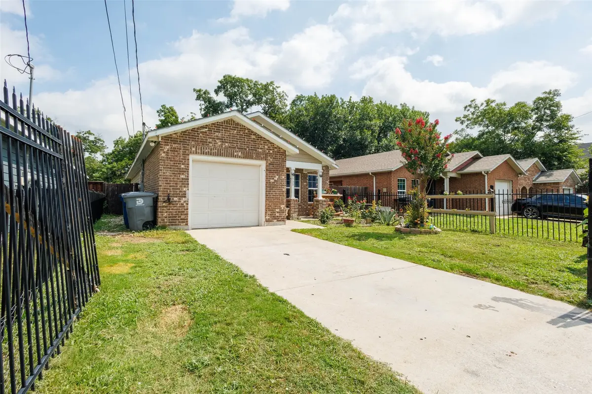1735 Mcbroom Street, Dallas, TX 75212 - #1
