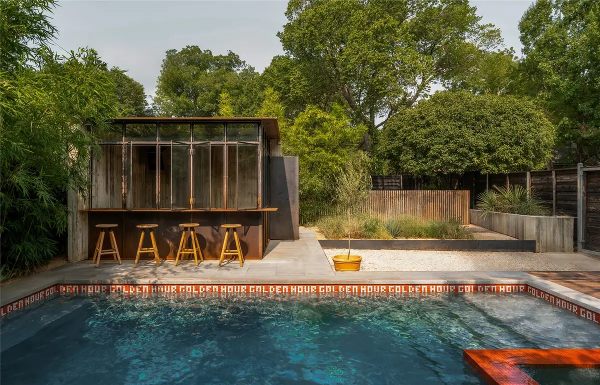 938 N Clinton Avenue, Dallas, TX 75208 - #1