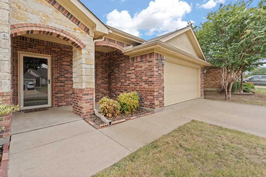 609 Jeffdale Drive, Burleson, TX 76028 - #3