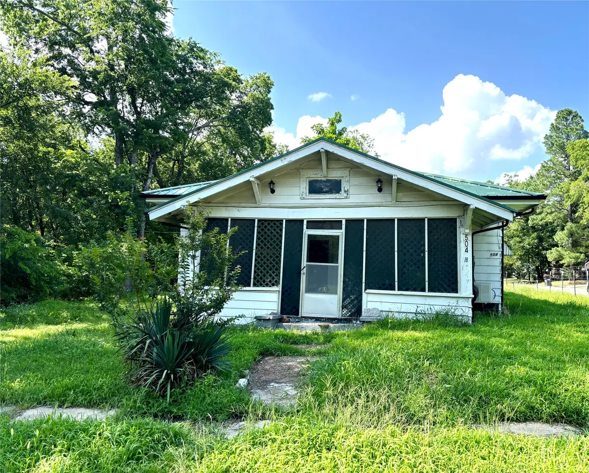 504 Brown Avenue, Paris, TX 75460 - #1