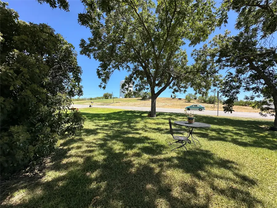 1001 Highway 36, Comanche, TX 76442 - #2