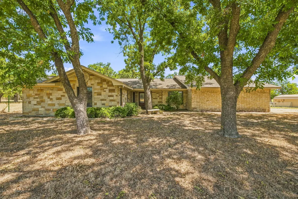 907 County Road 484, Stephenville, TX 76401 - #1