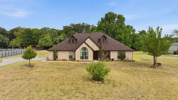 197 Savannah Drive, Weatherford, TX 76087