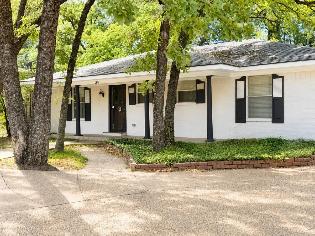 704 Dobbins Road, Corsicana, TX 75110 - #1