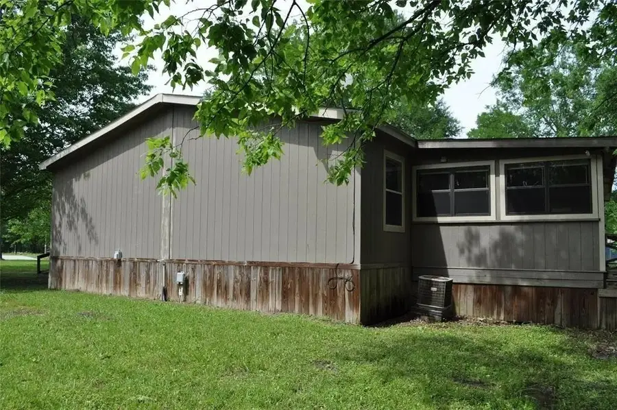 58 Creek Point Drive, Huntsville, TX 77320 - #3