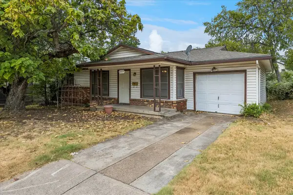 2005 Haltom Road, Haltom City, TX 76117