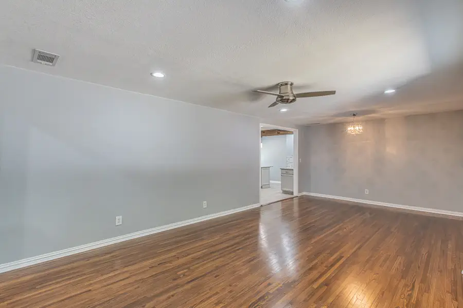 5713 Tracyne Drive, Westworth Village, TX 76114 - #3