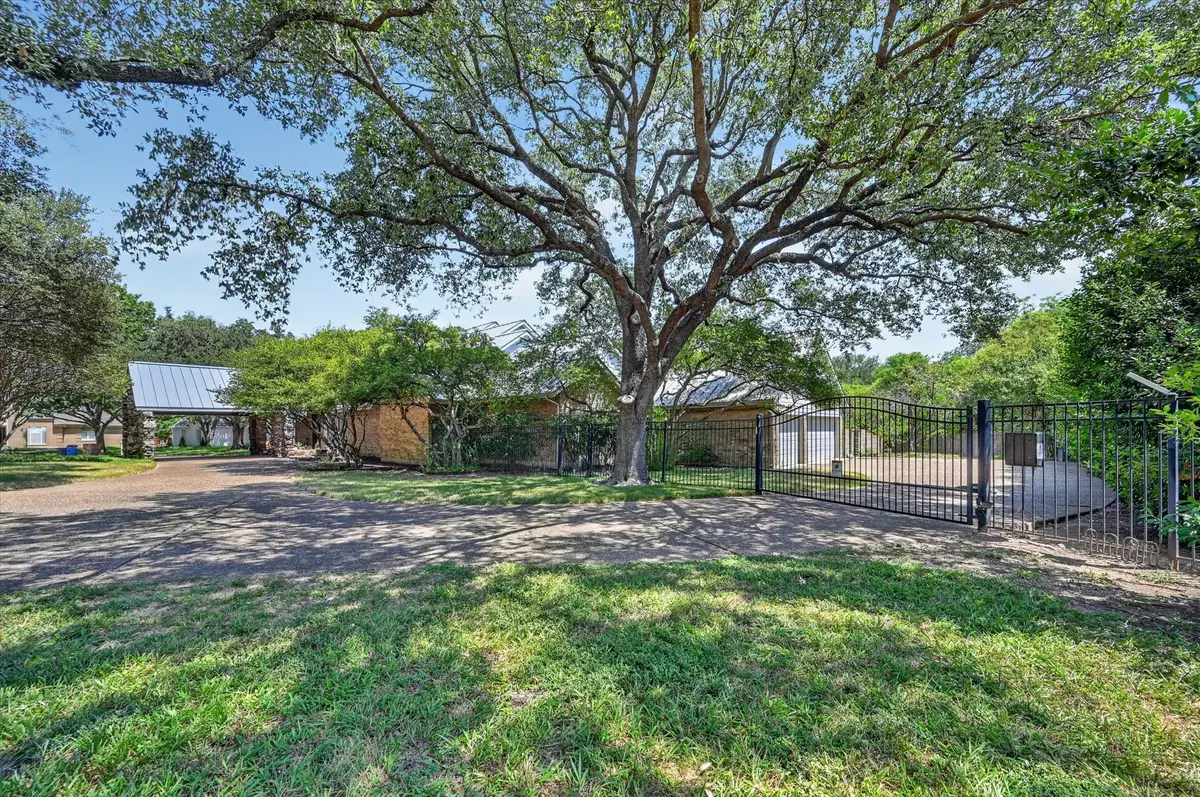 6206 Prestondell Drive, Dallas, TX 75254 - #1