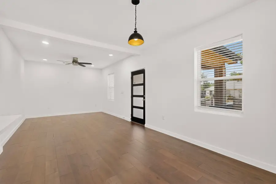 1100 S Brighton Avenue, Dallas, TX 75208 - #3