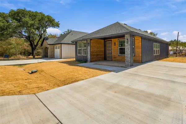 2721 Sycamore Court, Granbury, TX 76048