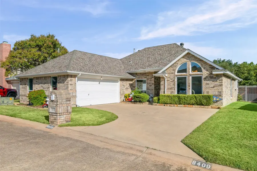8409 Golf Club Circle, Fort Worth, TX 76179 - #2