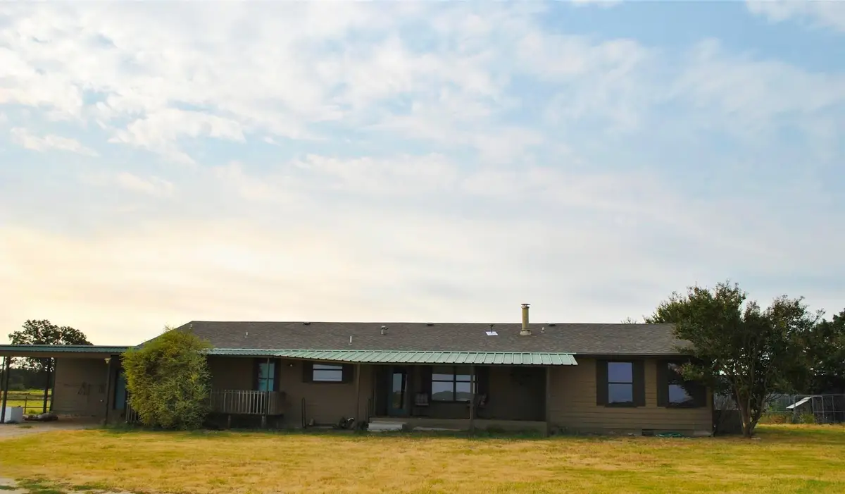 601 Highway 588, Comanche, TX 76442 - #1