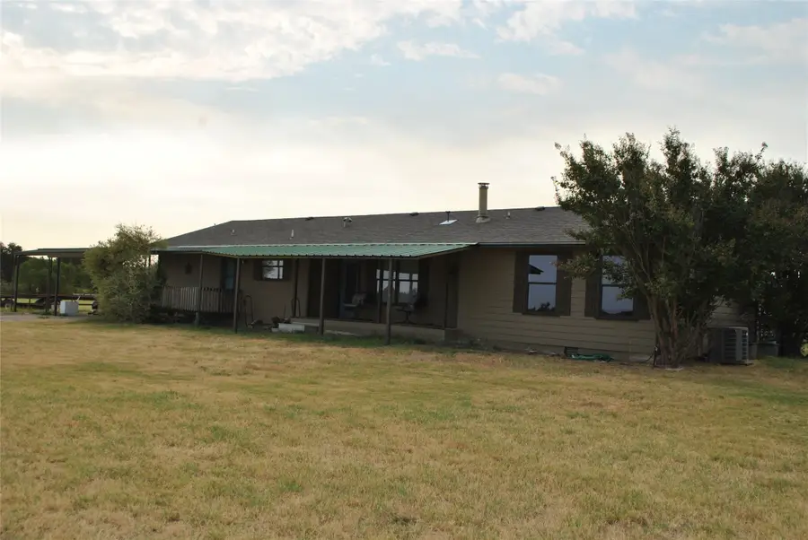 601 Highway 588, Comanche, TX 76442 - #2
