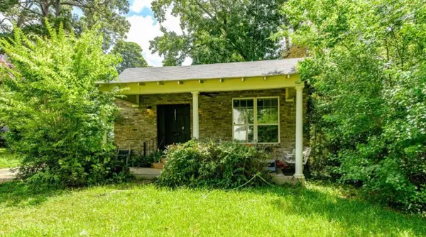 3831 Baltimore Avenue, Shreveport, LA 71106