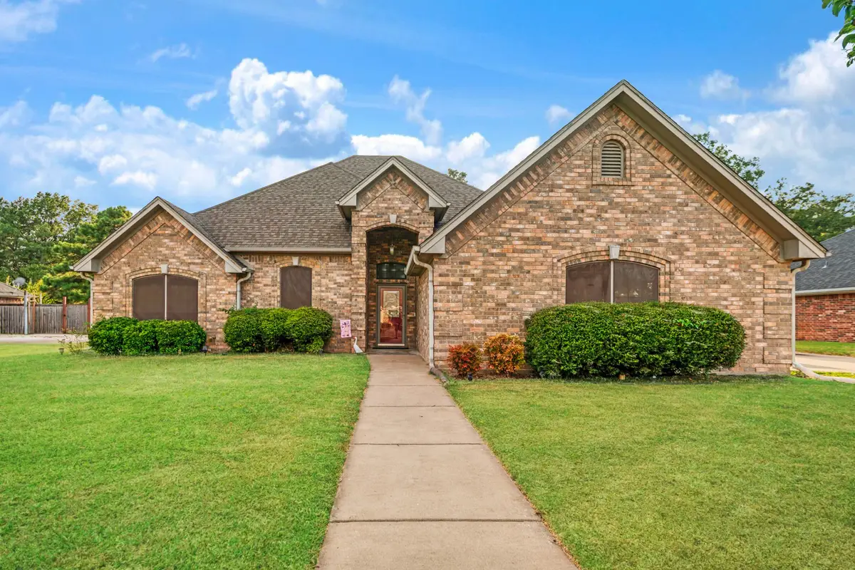 1725 Meadowview Drive, Reno, TX 75462 - #1